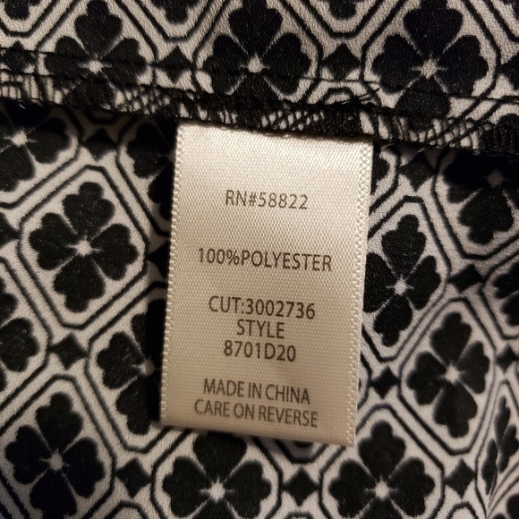 Max Studio Floral Print Kimono Size Large Black & White - Picture 11 of 11